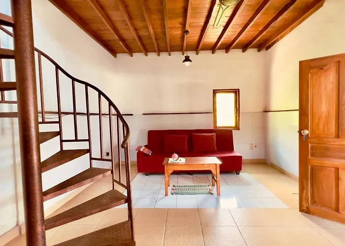Yoga Bale House