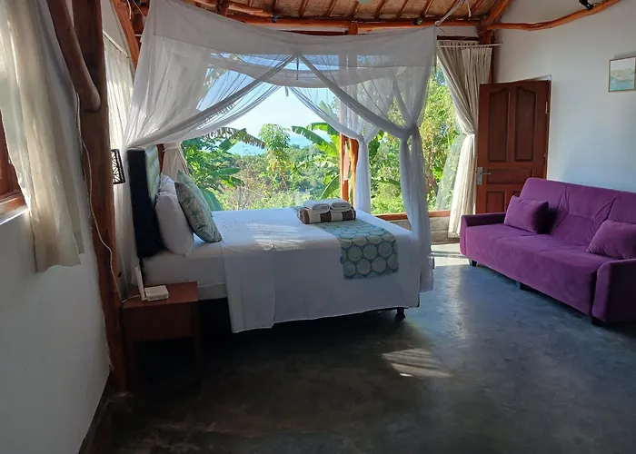 Yoga Bale House *